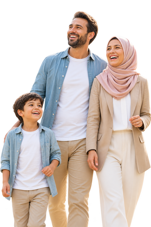 Lächelnde Familie mit Kind, Vater und Mutter